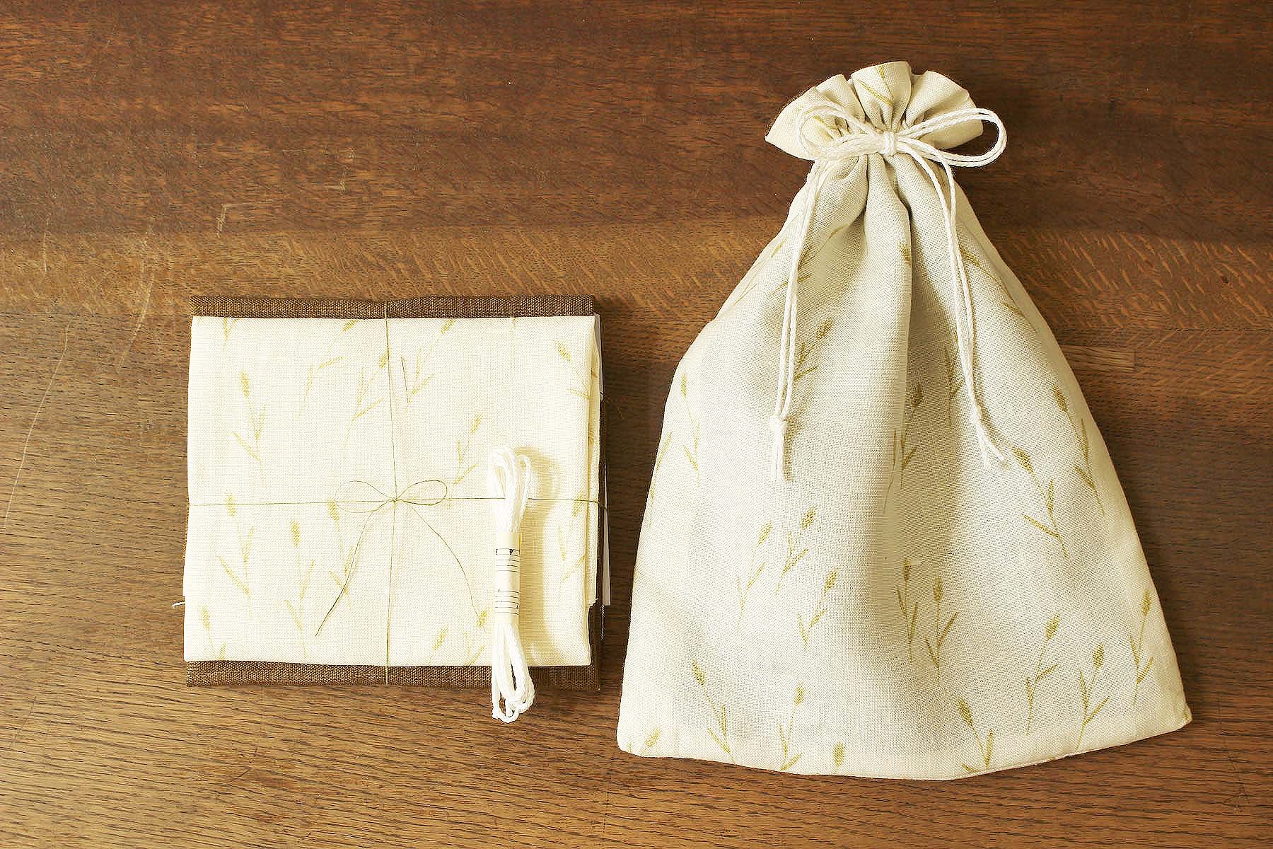 リネンプリントえのころ草ホワイト<br />巾着セット